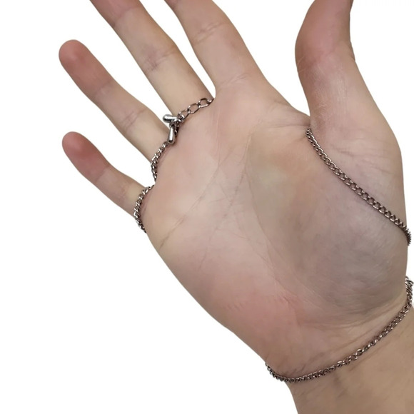 Gothic Metal Bracelet with Finger Ring Chain Braided Mesh Punk Chainmail - Picture 2 of 3